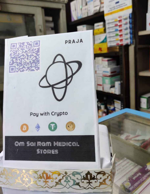 PRAJA QR Code at Partner Outlet