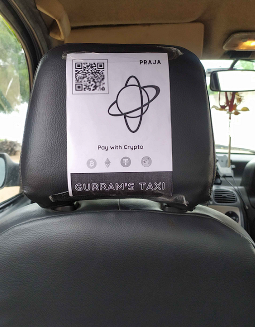 PRAJA QR Code at Partner Outlet